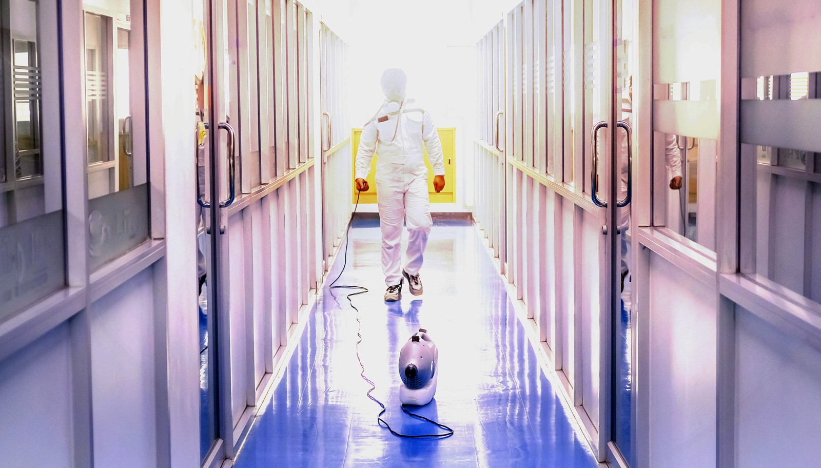 Procesos de descontaminación para control de infecciones y seguridad del personal